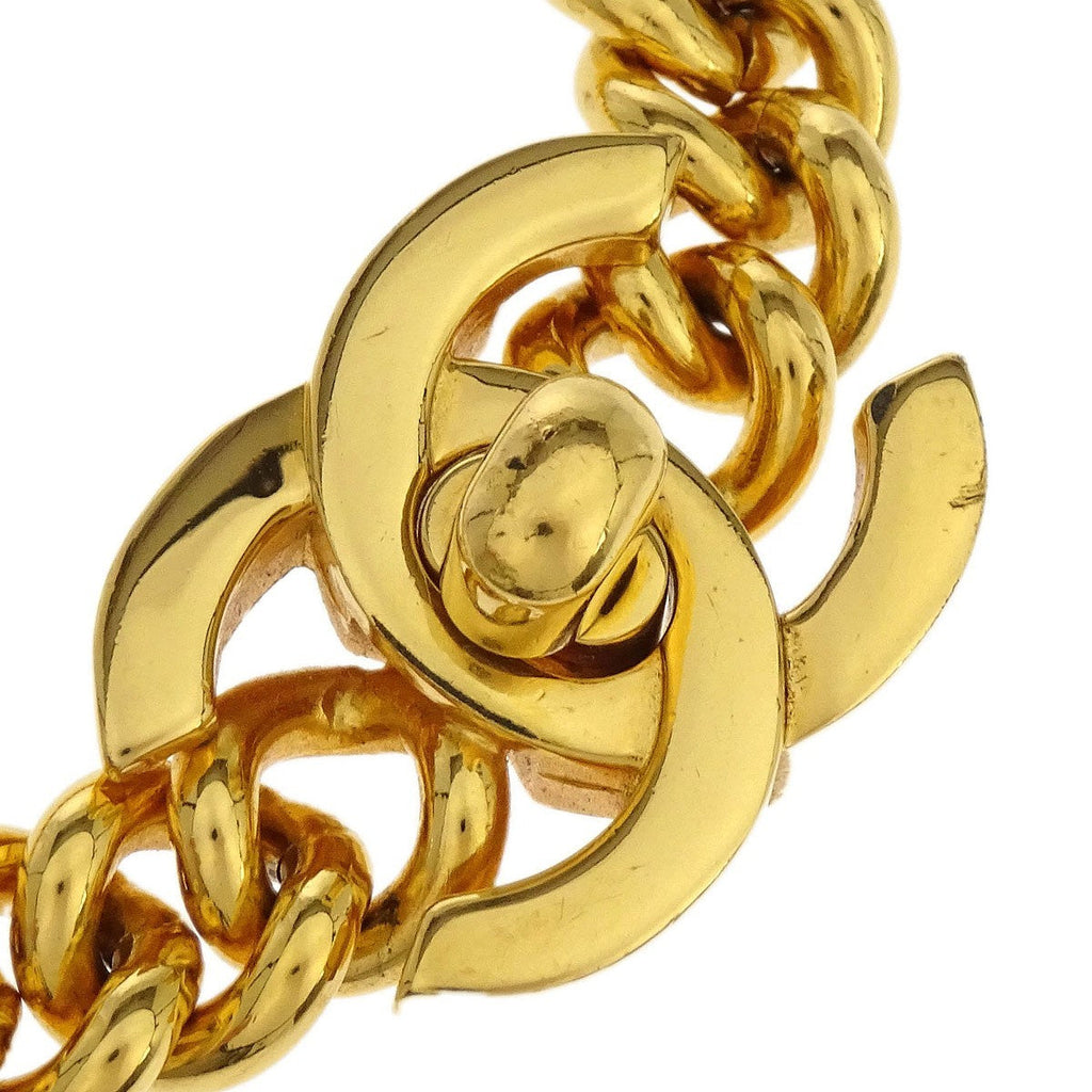 Chanel Vintage Cc Turnlock Chain Bracelet Metal Gold Gold_Plated Bracelet Jewelry (Pre-Owned)