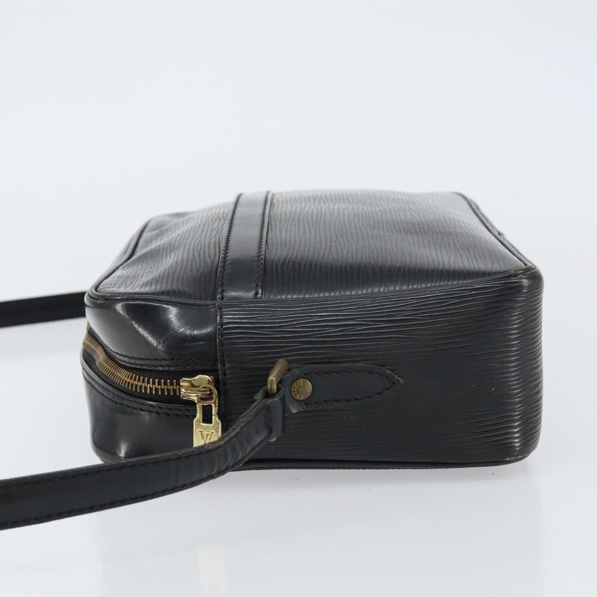 Louis Vuitton Trocadero Handbag Epi Leather Black Leather Shoulder Bag Bag (Pre-Owned)