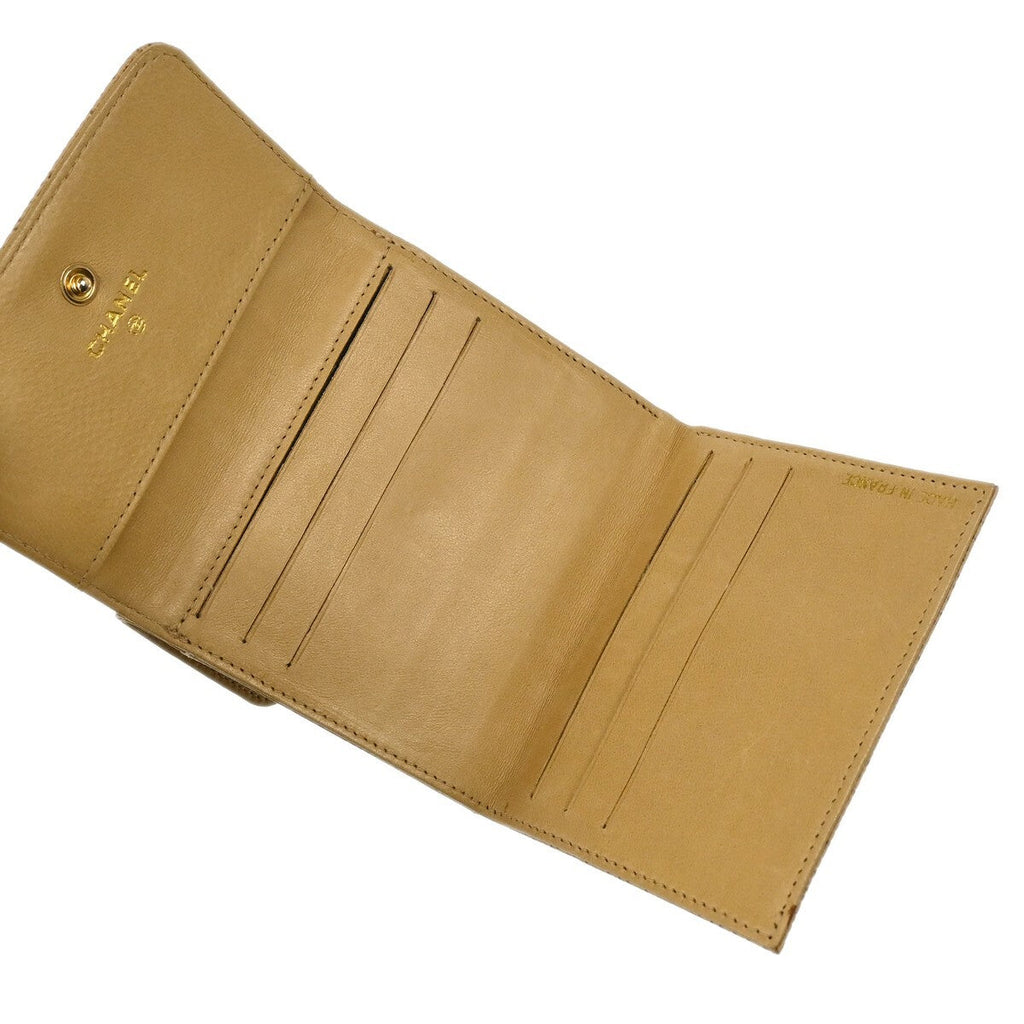 Chanel Vintage Timeless Cc Bifold Wallet Caviar Beige Leather Wallets Accessory (Pre-Owned)