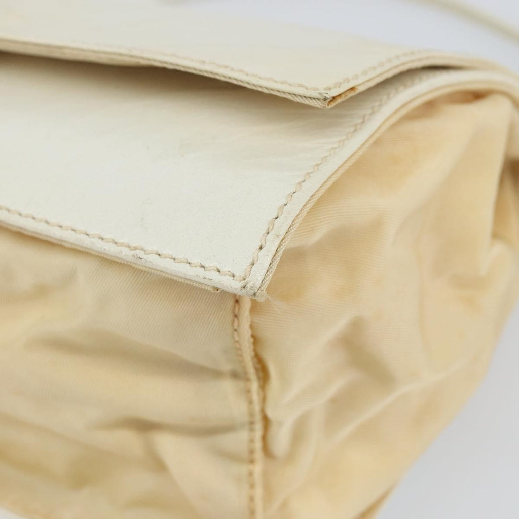 Prada Vintage Shoulder Bag Leather White Leather Shoulder Bag Bag (Pre-Owned)