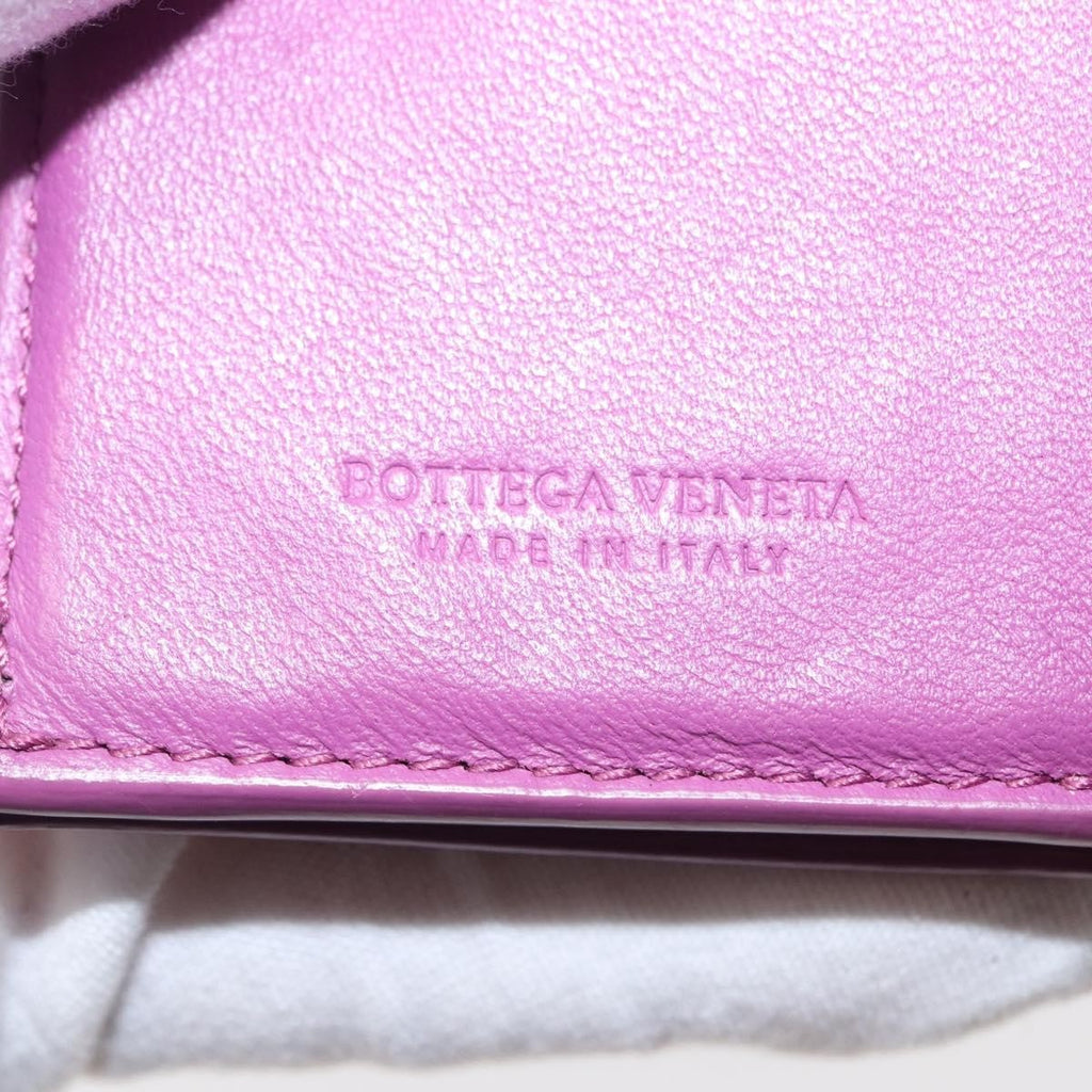 Bottega Veneta Trifold Wallet Intrecciato Leather Purple Leather Wallets Accessory (Pre-Owned)