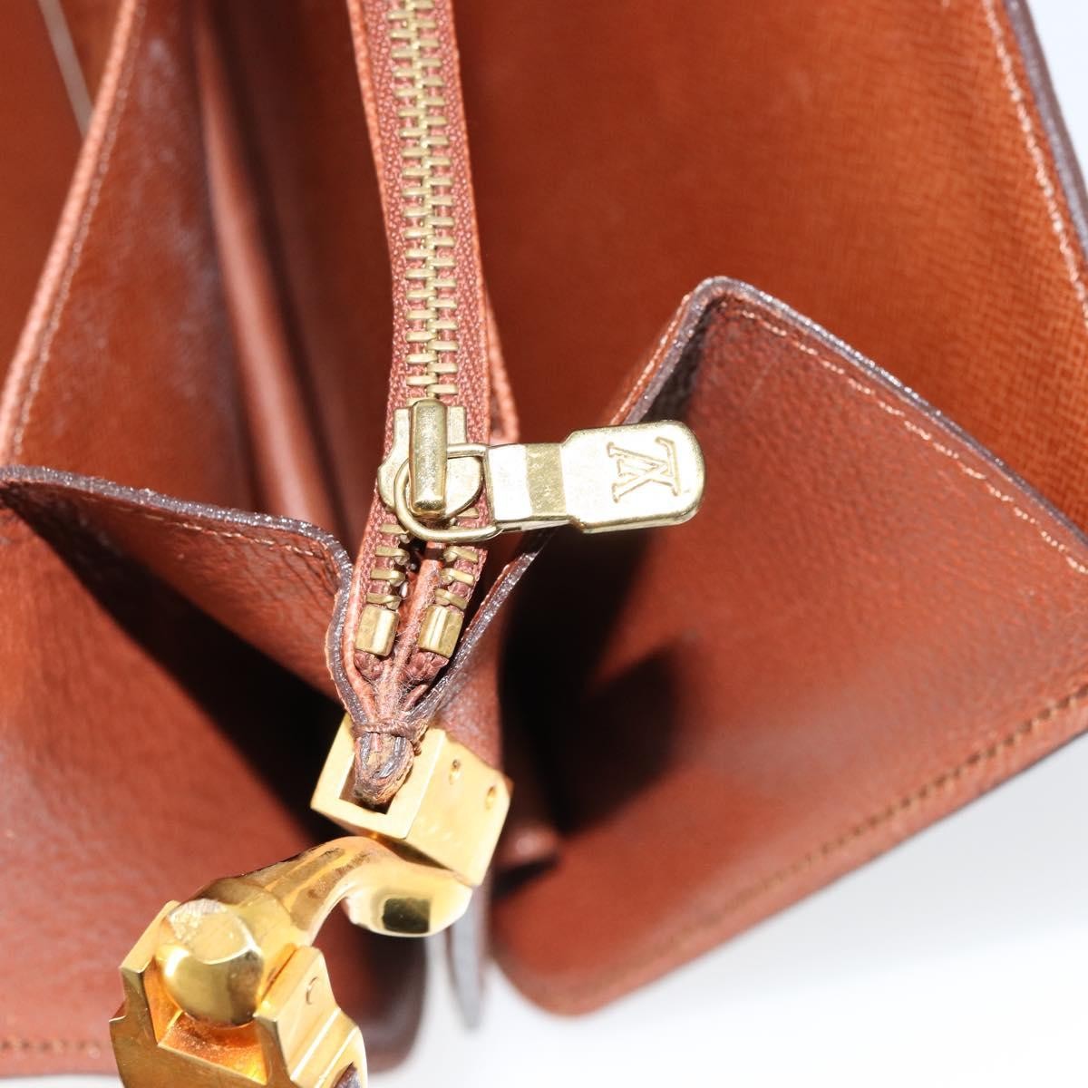 Louis Vuitton Vintage Dauphine Shoulder Bag Monogram Canvas Brown Canvas Shoulder Bag Bag (Pre-Owned)