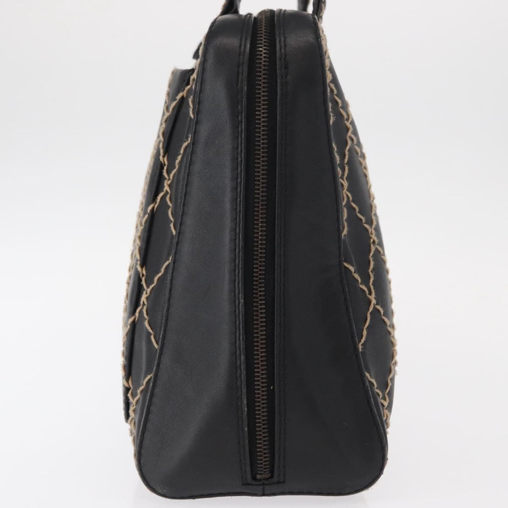 Chanel Surpique Zip Around Satchel Quilted Leather Black Leather Handbag (Pre-Owned)