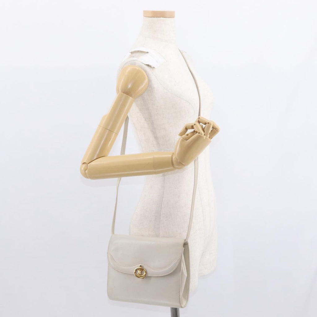 Celine Vintage Shoulder Bag Leather Ecru Leather Shoulder Bag Bag (Pre-Owned)