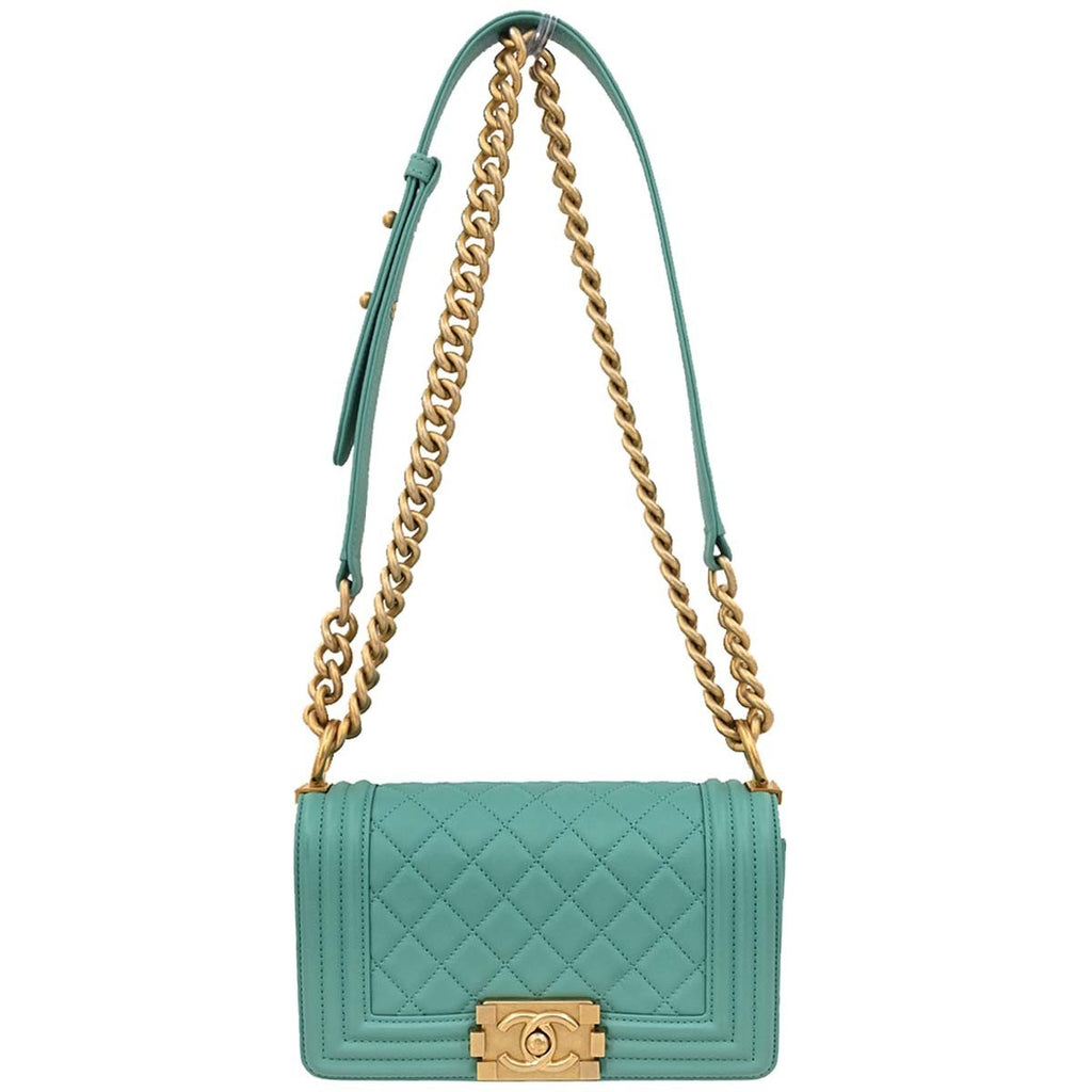 Chanel Boy Flap Bag Quilted Lambskin Green Leather Shoulder Bag Bag (Pre-Owned)