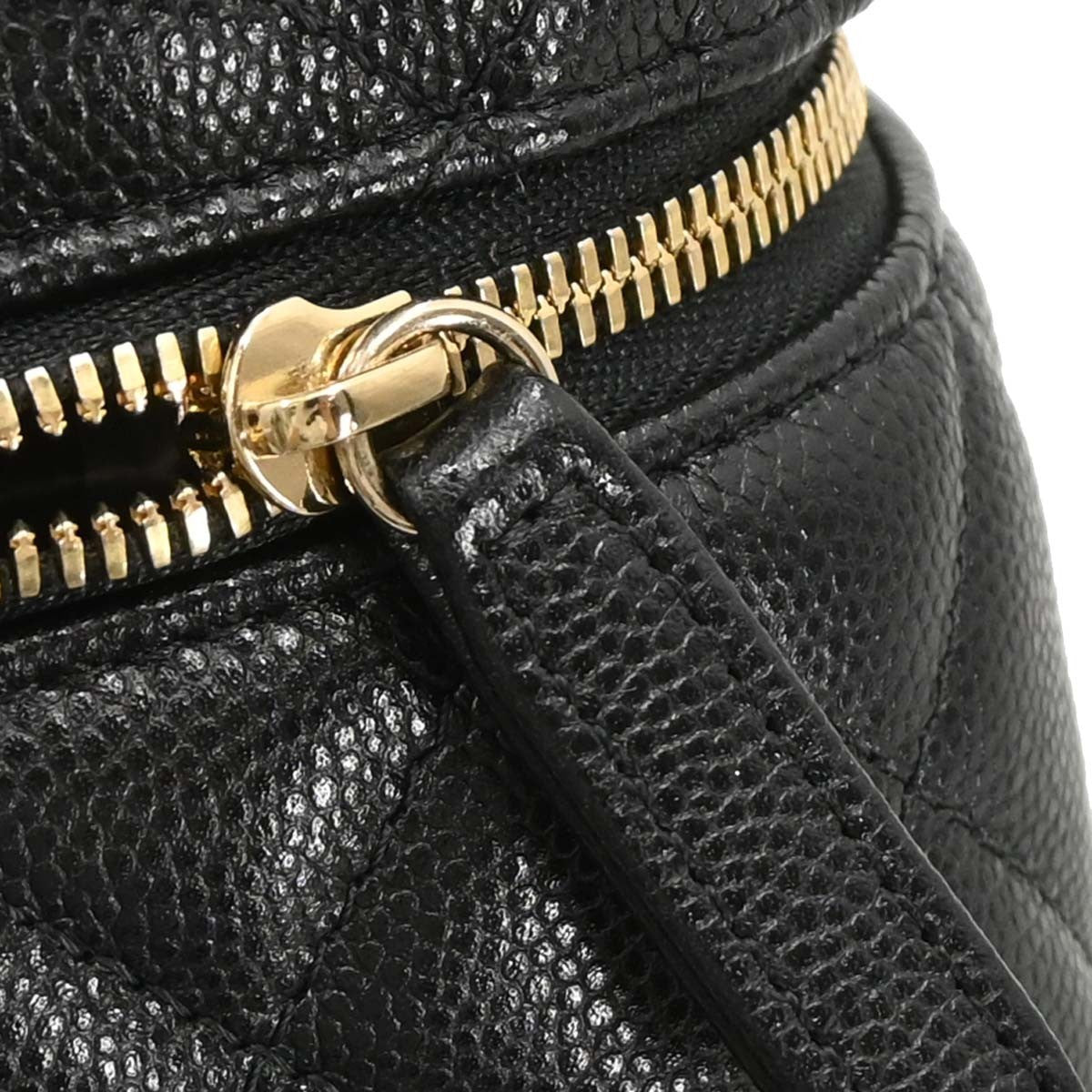 Chanel Cc Top Handle Vanity Case With Chain Quilted Caviar Black Leather Handbag (Pre-Owned)