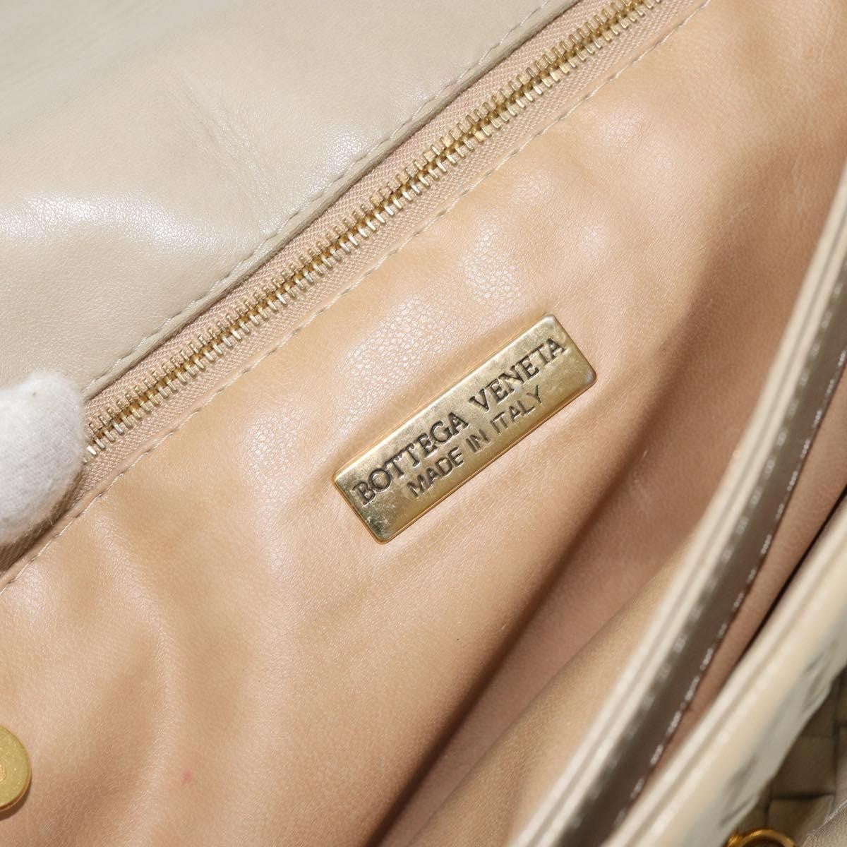 Bottega Veneta Intrecciato Handbag Leather Beige Leather Handbag (Pre-Owned)