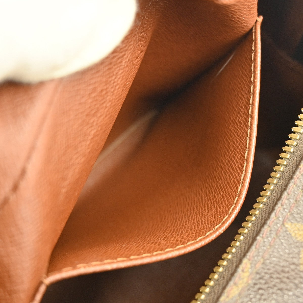 Louis Vuitton Cite Handbag Monogram Canvas Brown Canvas Shoulder Bag Bag (Pre-Owned)