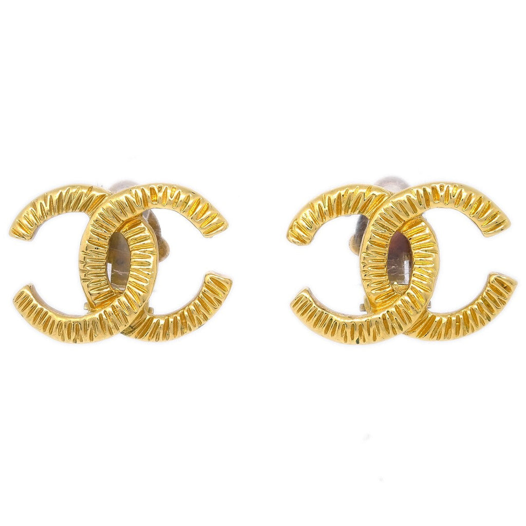 Chanel Cc Clip-On Earrings Metal Gold Gold_Plated Earrings Jewelry (Pre-Owned)
