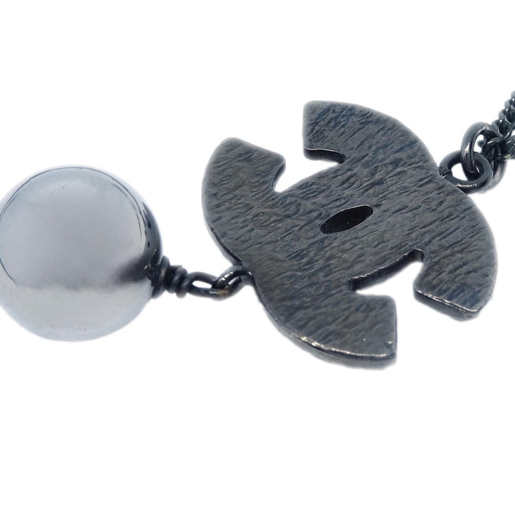 Chanel Vintage Cc Pendent Necklace Plated Metal Silver Metal Necklace Jewelry (Pre-Owned)