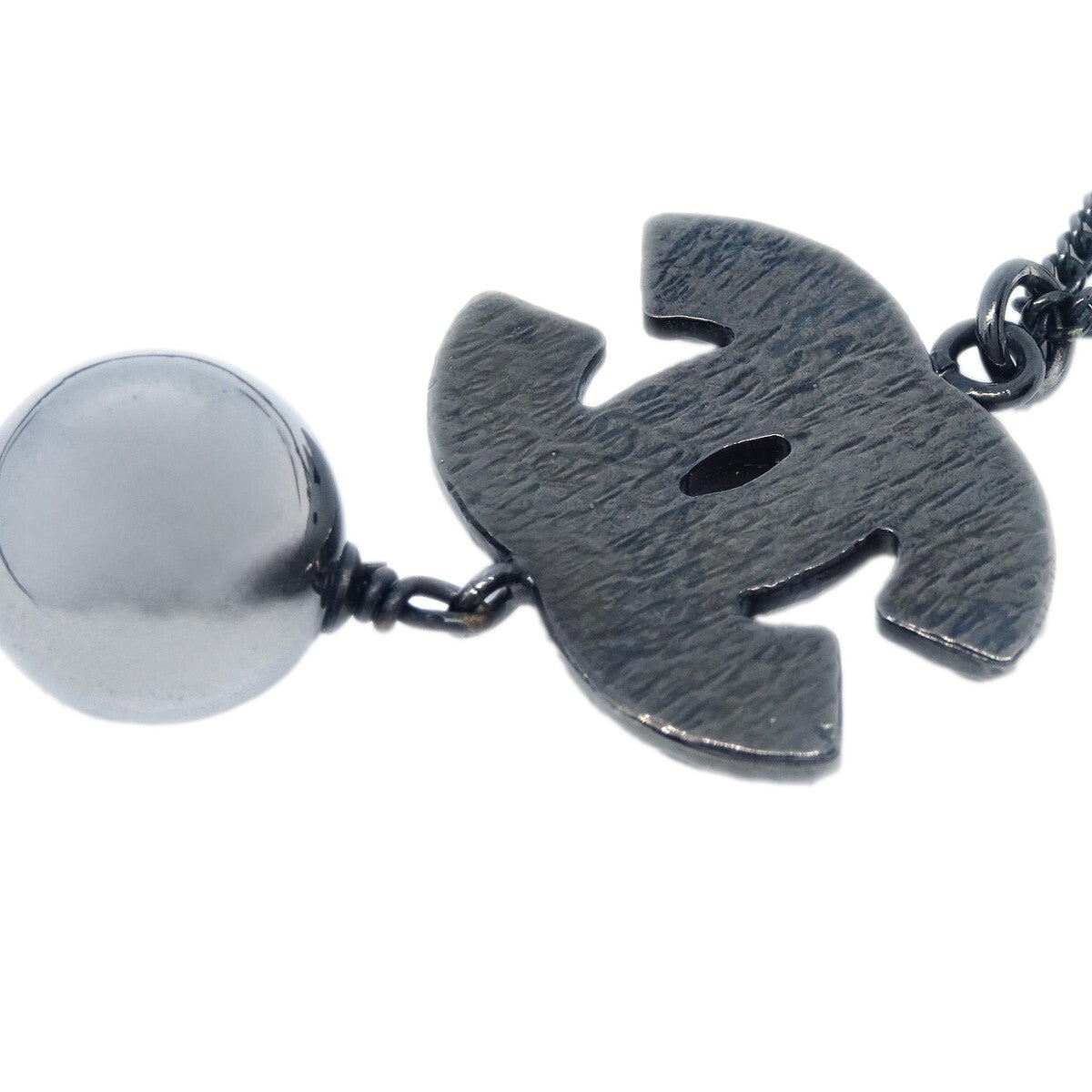 Chanel Vintage Cc Pendent Necklace Plated Metal Silver Metal Necklace Jewelry (Pre-Owned)
