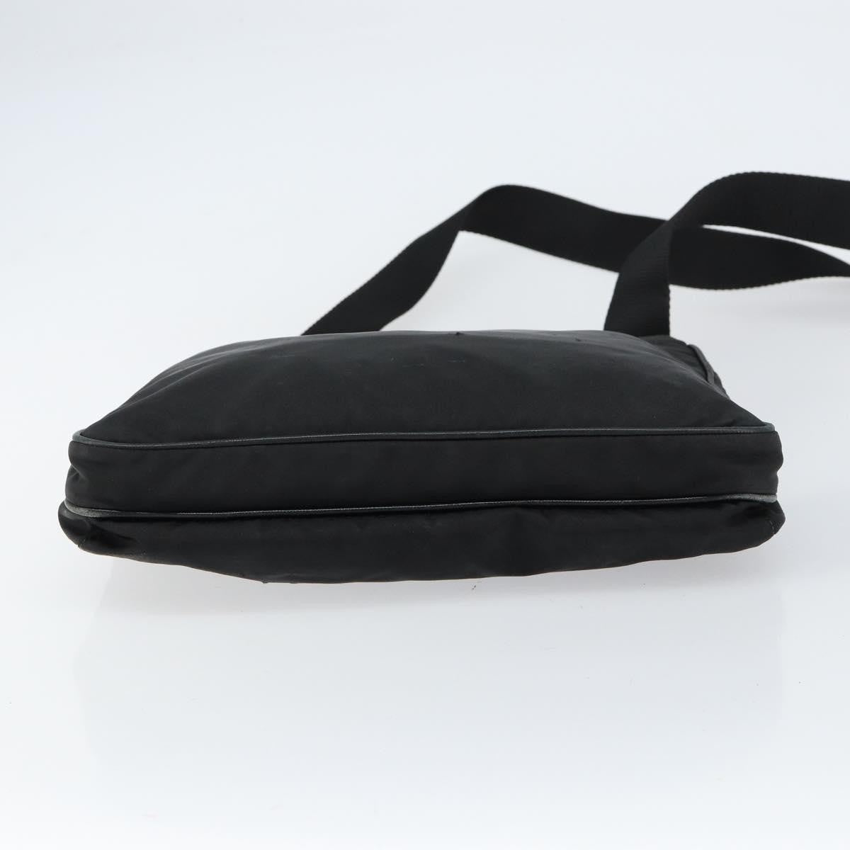 Prada Flat Messenger Bag Tessuto Black Nylon Shoulder Bag Bag (Pre-Owned)