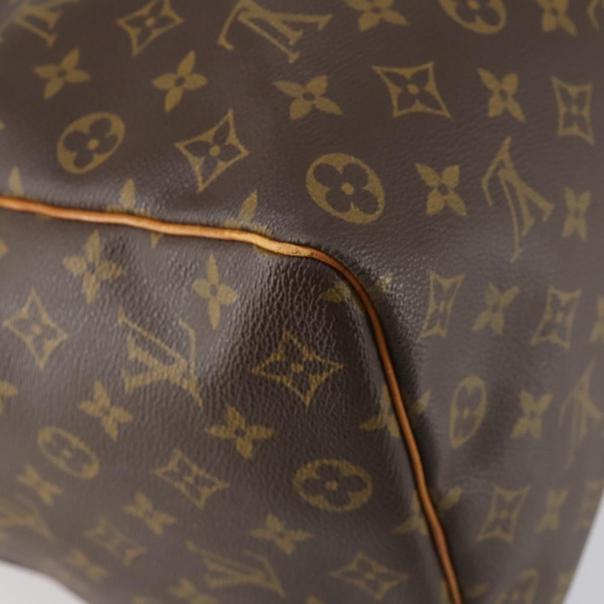 Louis Vuitton Keepall Bag Monogram Canvas Brown Canvas Travel Bag Bag (Pre-Owned)