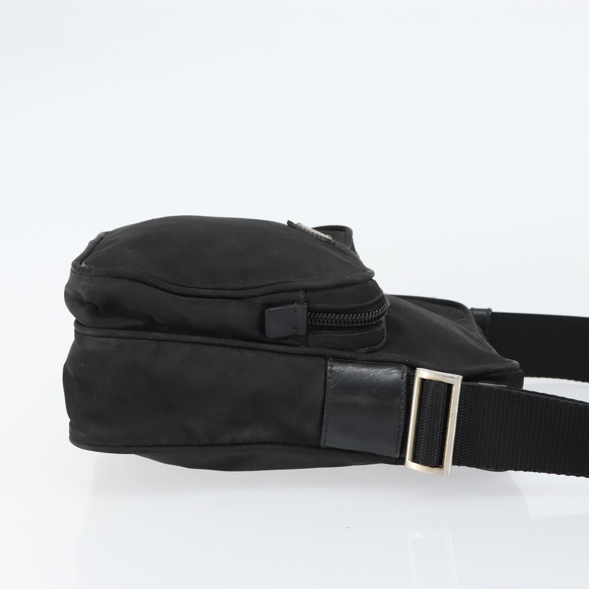 Prada Front Pocket Messenger Bag Tessuto Black Nylon Shoulder Bag Bag (Pre-Owned)