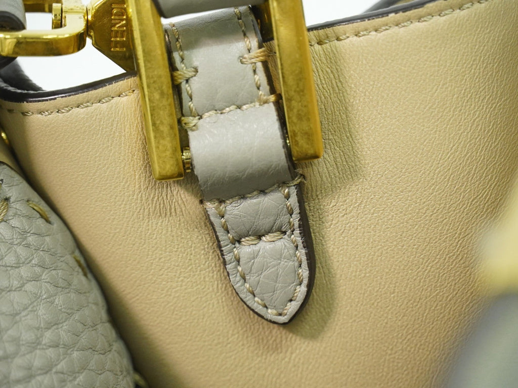 Fendi Peekaboo X-Lite Bag Leather Gray Leather Shoulder Bag Bag (Pre-Owned)
