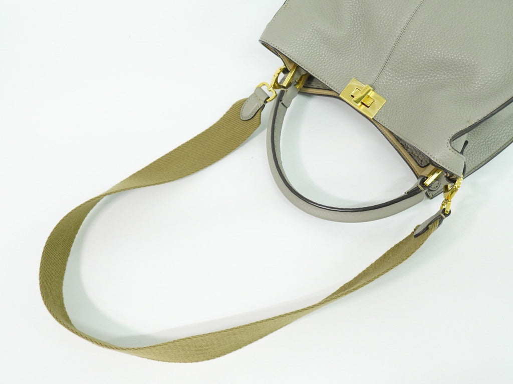 Fendi Peekaboo X-Lite Bag Leather Gray Leather Shoulder Bag Bag (Pre-Owned)