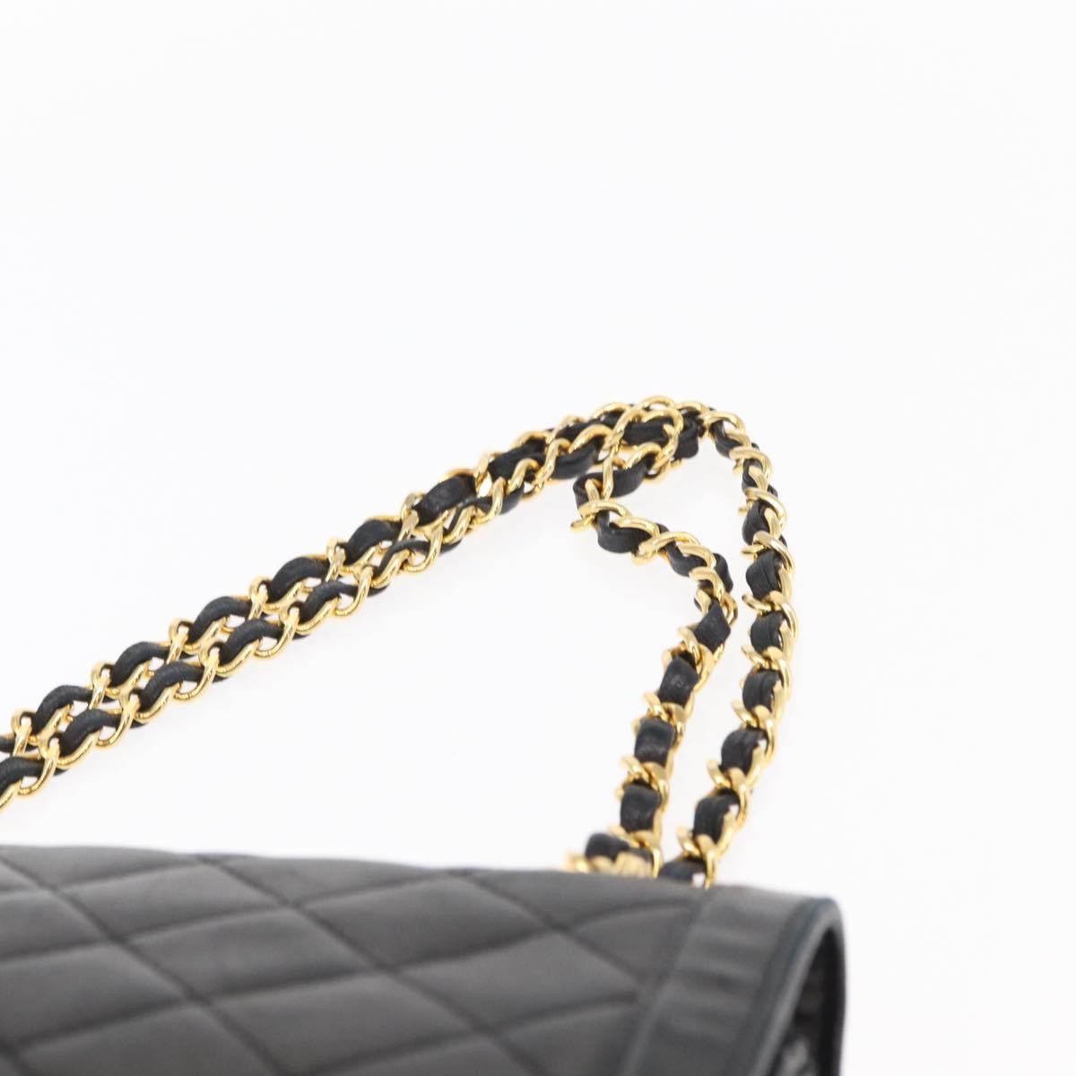 Chanel Vintage Two Tone Cc Flap Bag Quilted Lambskin Black Leather Shoulder Bag Bag (Pre-Owned)