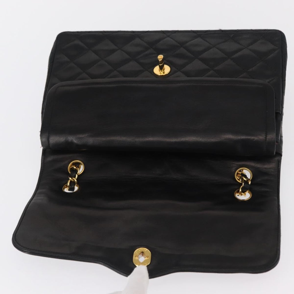 Chanel Vintage Two Tone Cc Flap Bag Quilted Lambskin Black Leather Shoulder Bag Bag (Pre-Owned)