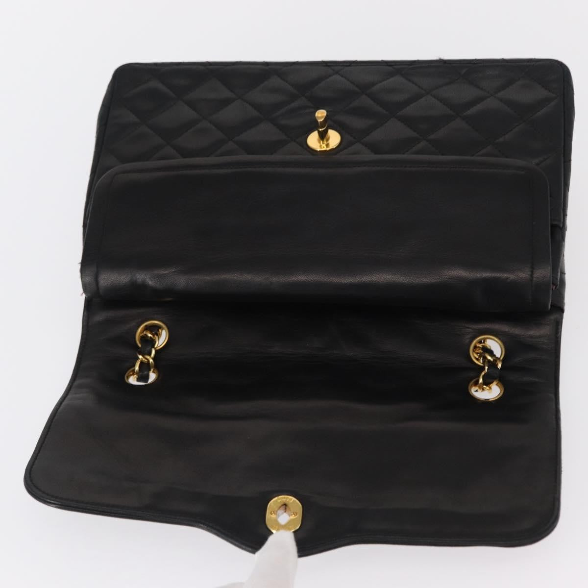 Chanel Vintage Two Tone Cc Flap Bag Quilted Lambskin Black Leather Shoulder Bag Bag (Pre-Owned)
