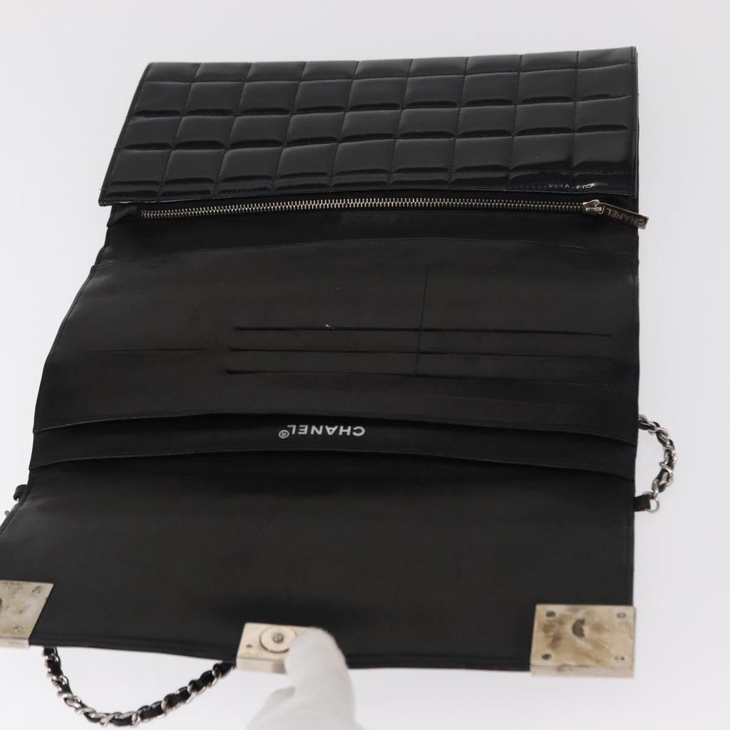 Chanel Chocolate Bar Chain Clutch Quilted Patent Black Patent_Leather Clutche & Pouche Bag (Pre-Owned)