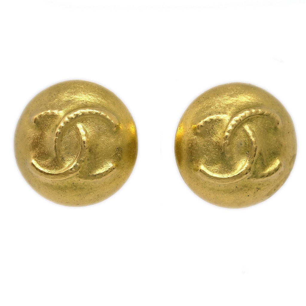 Chanel Vintage Cc Round Button Clip-On Earrings Metal Gold Gold_Plated Earrings Jewelry (Pre-Owned)