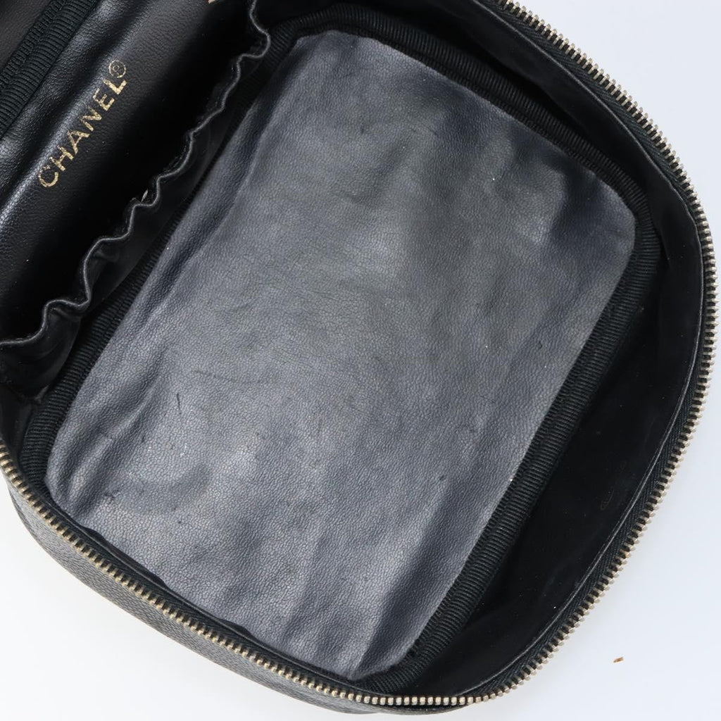 Chanel Vintage Cosmetic Case Leather Black Leather Clutche & Pouche Bag (Pre-Owned)