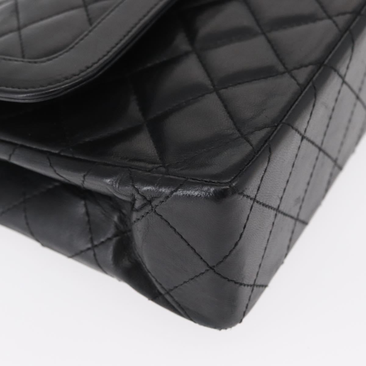 Chanel Vintage Two Tone Cc Flap Bag Quilted Lambskin Black Leather Shoulder Bag Bag (Pre-Owned)