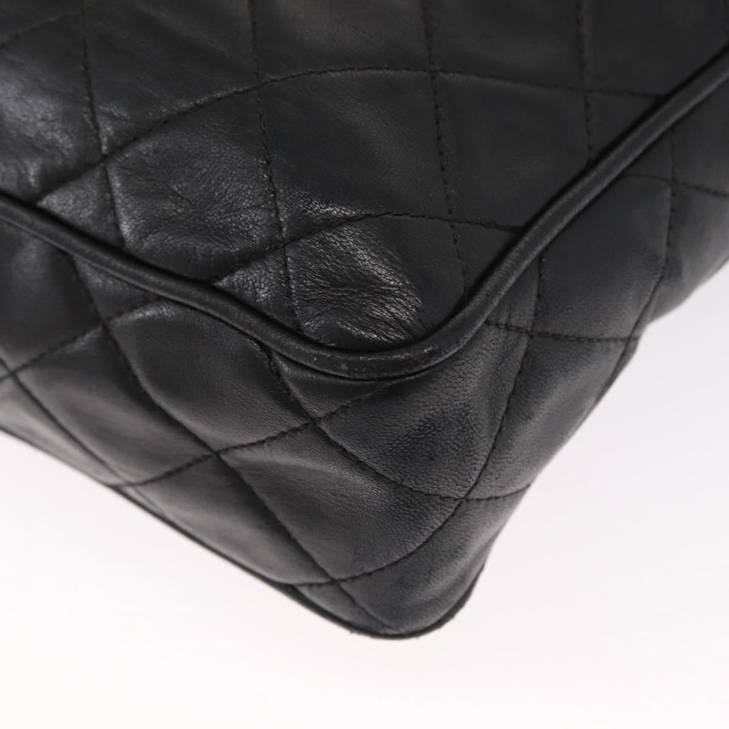 Chanel Cc Chain & Tassel Front Pocket Camera Bag Quilted Lambskin Black Leather Shoulder Bag Bag (Pre-Owned)
