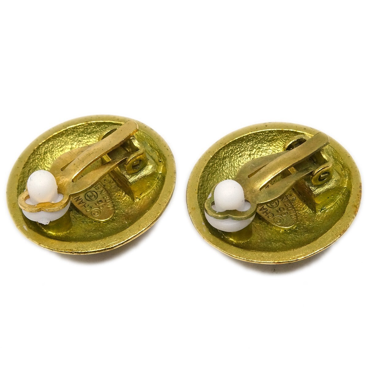 Chanel Vintage Cc Round Clip-On Earrings Metal Gold Gold_Plated Earrings Jewelry (Pre-Owned)