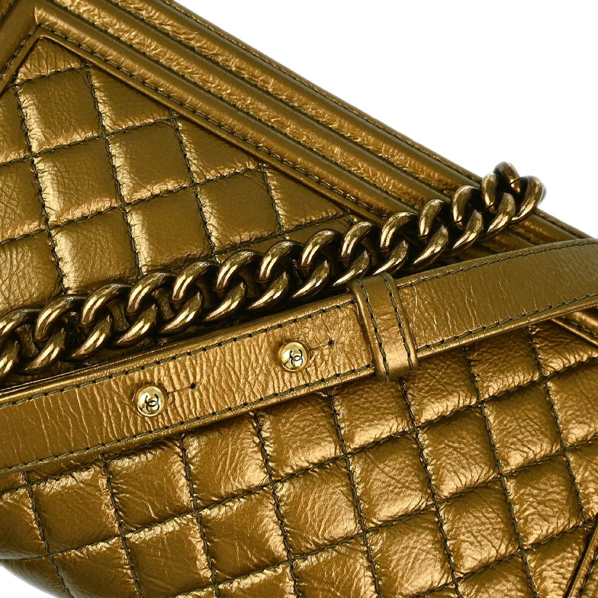 Chanel Boy Flap Bag Quilted Calfskin Gold Leather Shoulder Bag Bag (Pre-Owned)