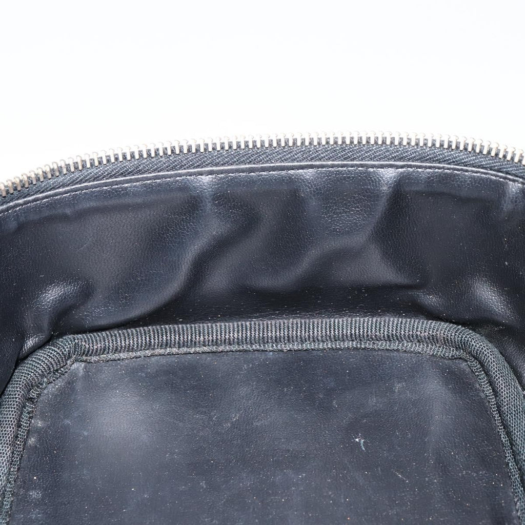 Chanel Vintage Cosmetic Case Leather Black Leather Clutche & Pouche Bag (Pre-Owned)