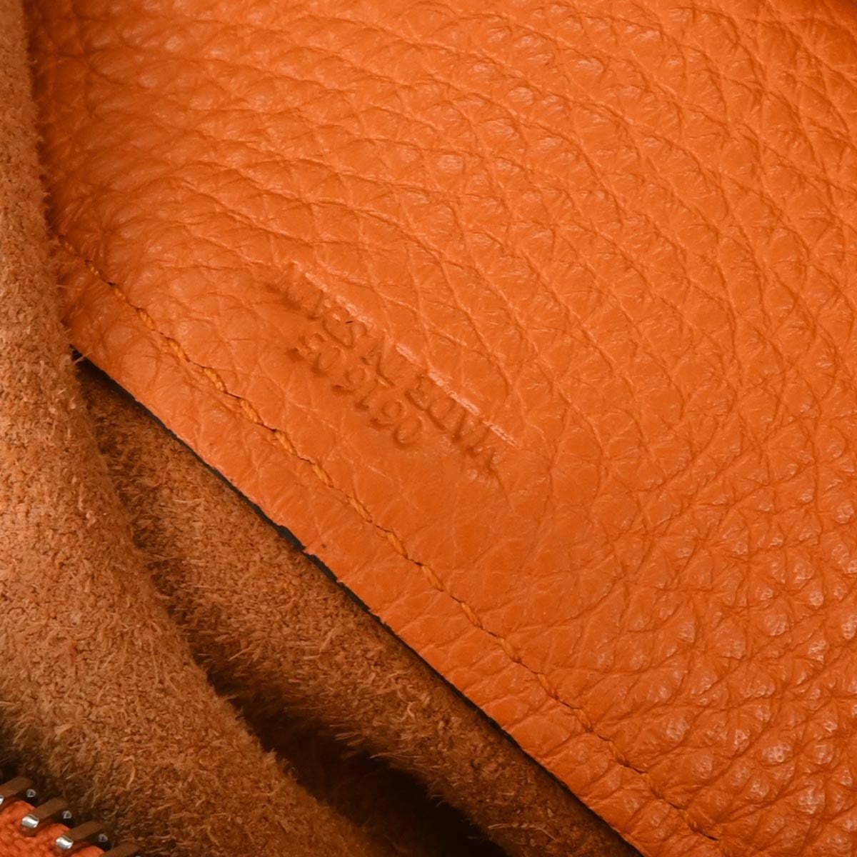 Loewe Anton Sling Bag Leather Orange Leather Shoulder Bag Bag (Pre-Owned)