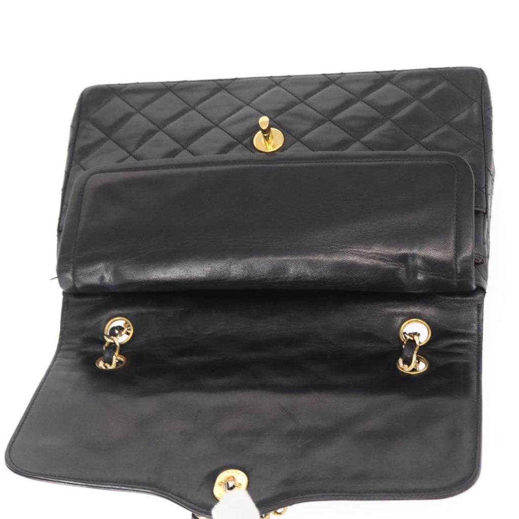 Chanel Vintage Two Tone Cc Flap Bag Quilted Lambskin Black Leather Shoulder Bag Bag (Pre-Owned)