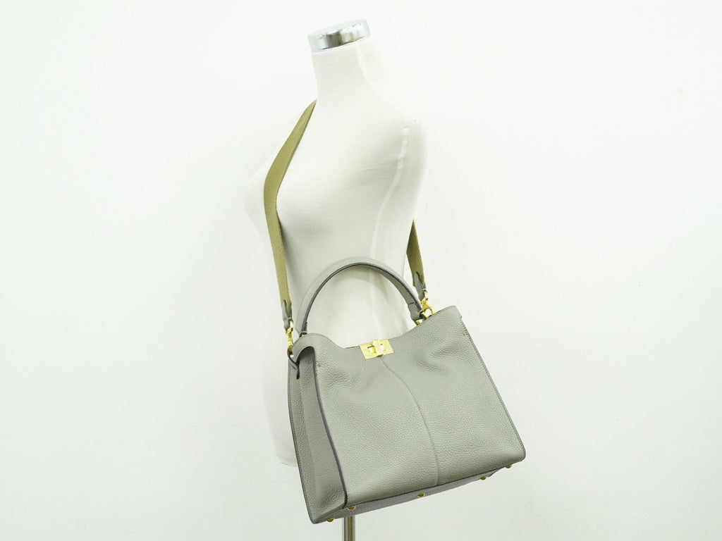 Fendi Peekaboo X-Lite Bag Leather Gray Leather Shoulder Bag Bag (Pre-Owned)