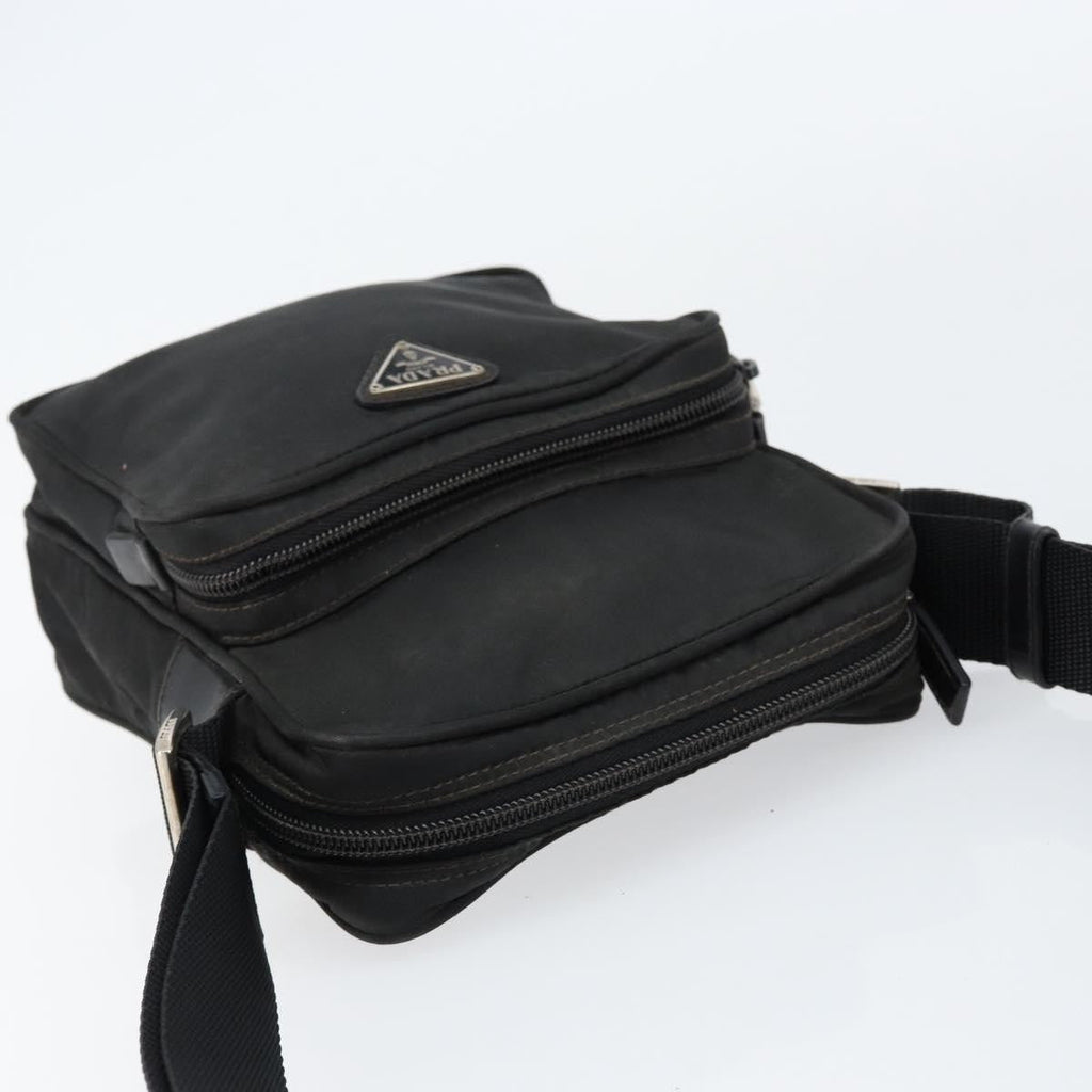 Prada Front Pocket Messenger Bag Tessuto Black Nylon Shoulder Bag Bag (Pre-Owned)
