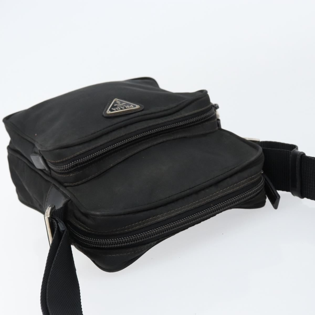 Prada Front Pocket Messenger Bag Tessuto Black Nylon Shoulder Bag Bag (Pre-Owned)