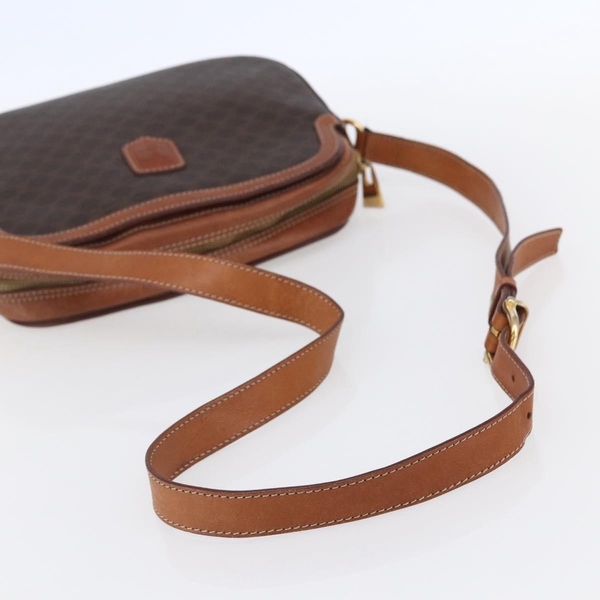 Celine Vintage Macadam Shoulder Bag Canvas And Leather Brown Canvas Shoulder Bag Bag (Pre-Owned)