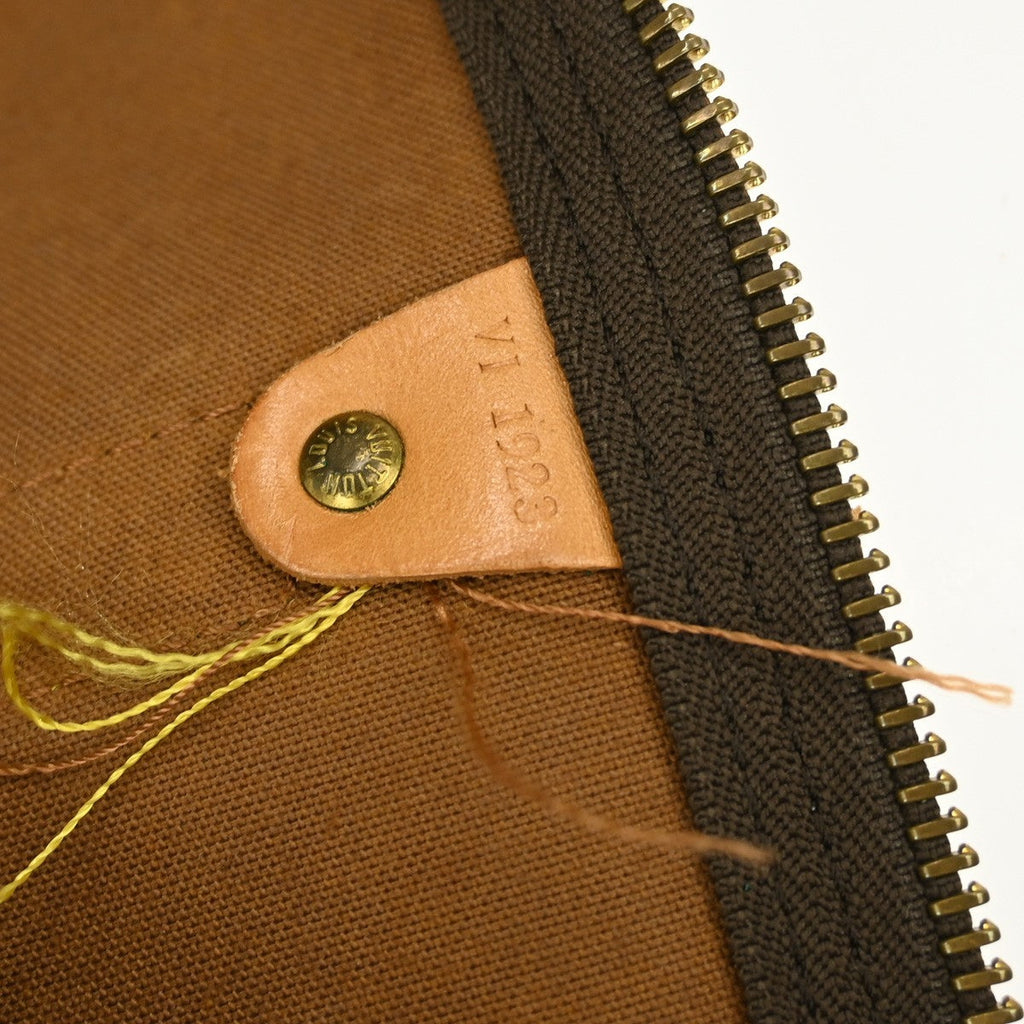 Louis Vuitton Keepall Bandouliere Bag Monogram Canvas Brown Canvas Travel Bag Bag (Pre-Owned)