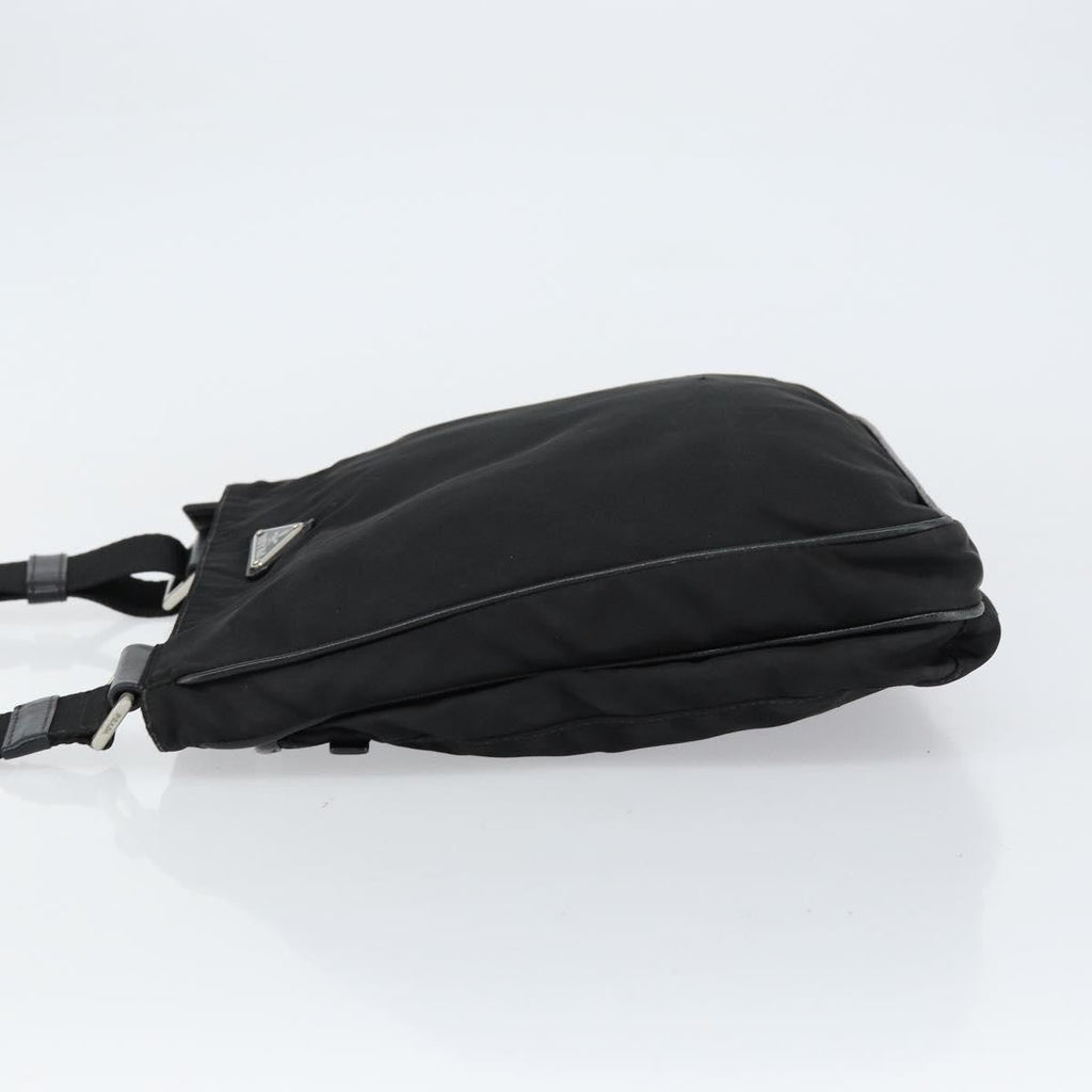Prada Flat Messenger Bag Tessuto Black Nylon Shoulder Bag Bag (Pre-Owned)