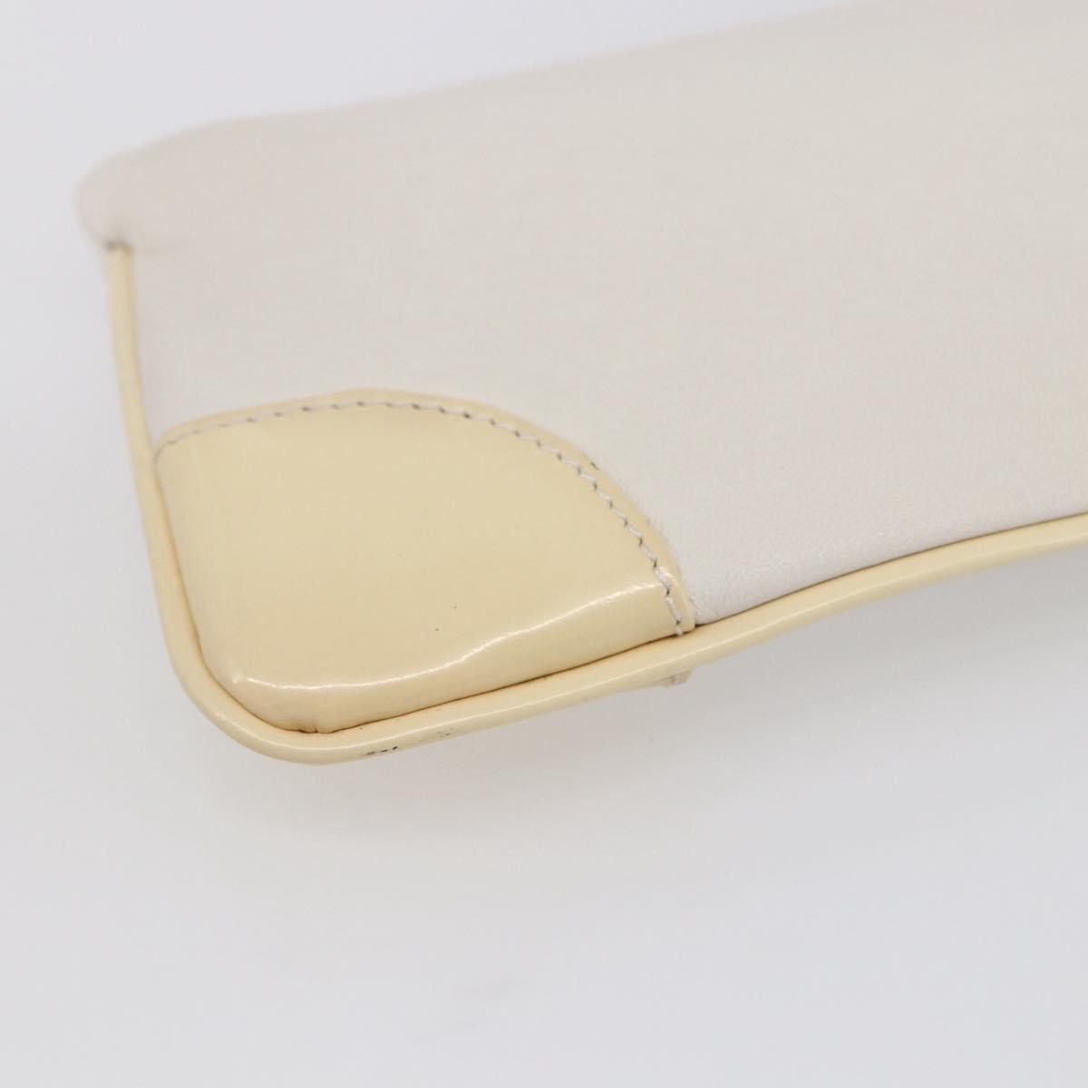 Chanel Camellia Clutch Bag Leather Ecru Leather Clutche & Pouche Bag (Pre-Owned)
