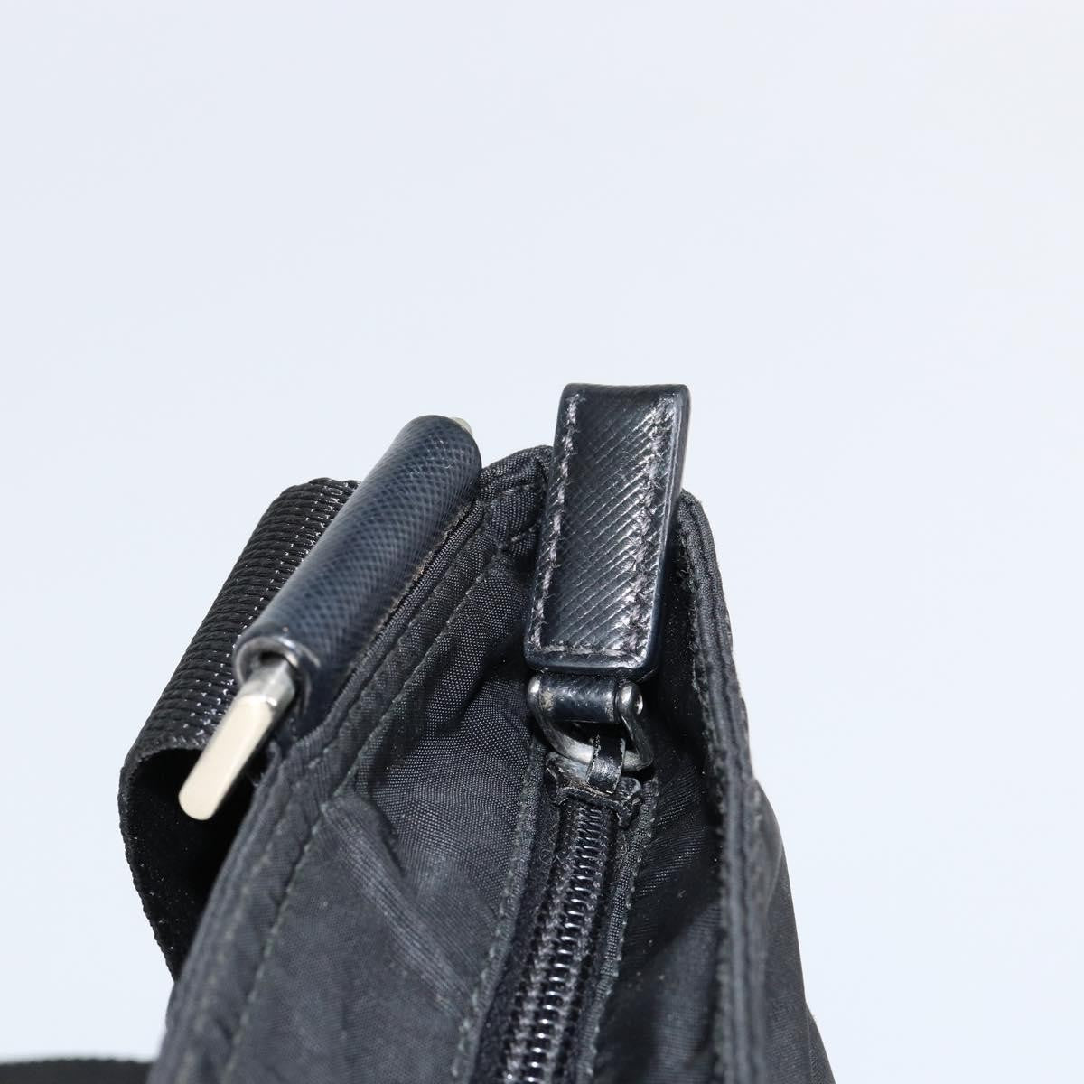 Prada Flat Messenger Bag Tessuto Black Nylon Shoulder Bag Bag (Pre-Owned)