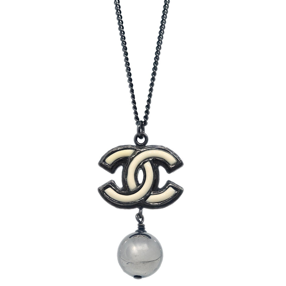 Chanel Vintage Cc Pendent Necklace Plated Metal Silver Metal Necklace Jewelry (Pre-Owned)