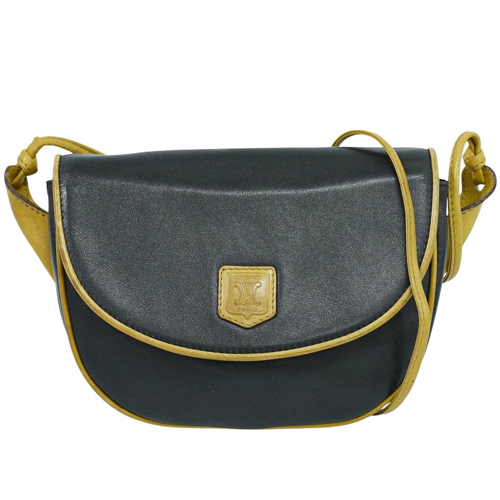 Celine Vintage Shoulder Bag Leather Black Leather Shoulder Bag Bag (Pre-Owned)