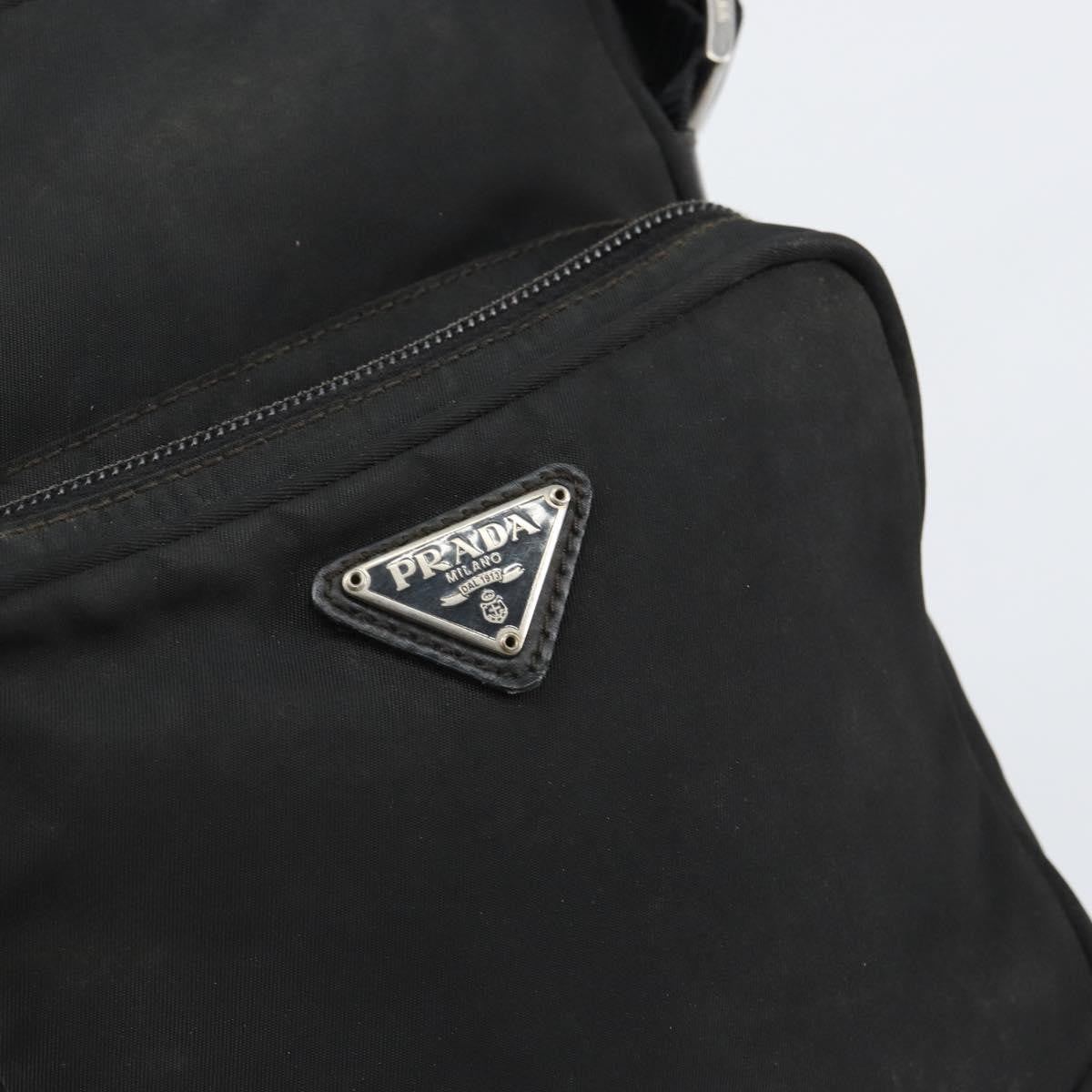 Prada Front Pocket Messenger Bag Tessuto Black Nylon Shoulder Bag Bag (Pre-Owned)