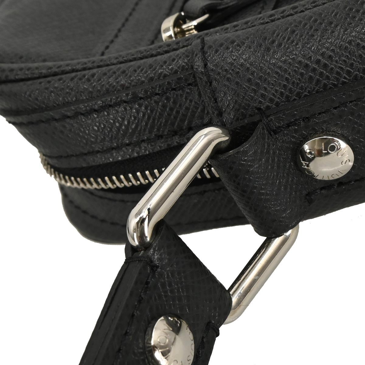 Louis Vuitton Dimitri Messenger Bag Taiga Leather Black Leather Shoulder Bag Bag (Pre-Owned)