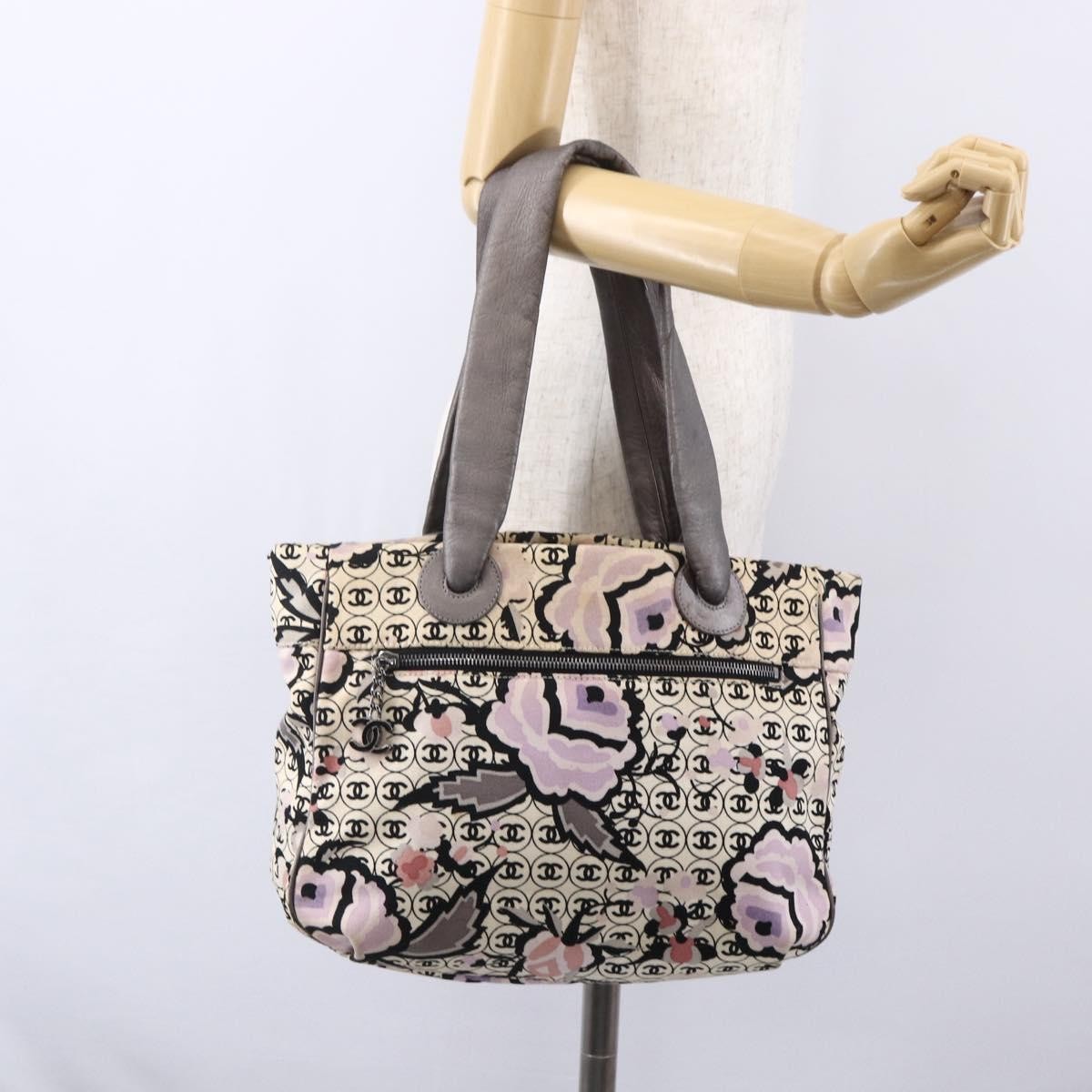 Chanel Vintage Floral Tote Canvas Beige Canvas Tote Bag Bag (Pre-Owned)
