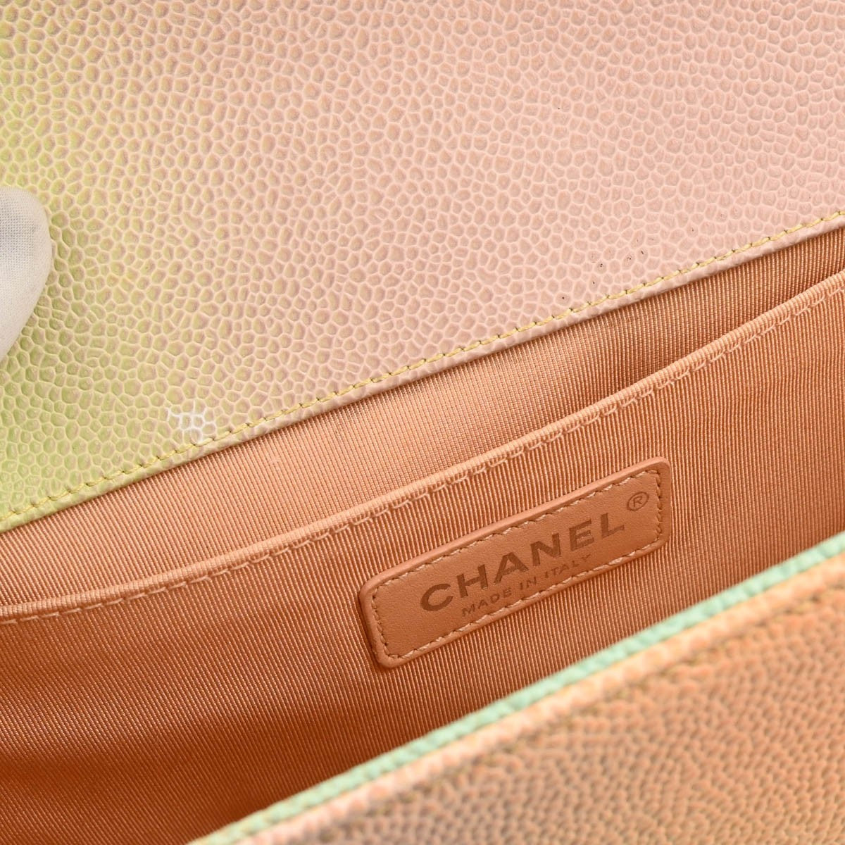 Chanel Rainbow Boy Flap Bag Quilted Painted Caviar Multicolour Leather Shoulder Bag Bag (Pre-Owned)