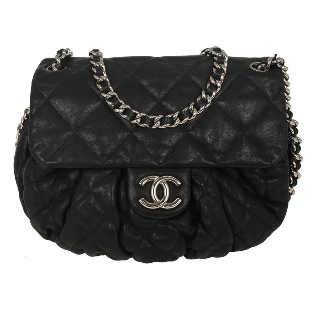 Chanel Chain Around Flap Bag Quilted Leather Black Leather Shoulder Bag Bag (Pre-Owned)