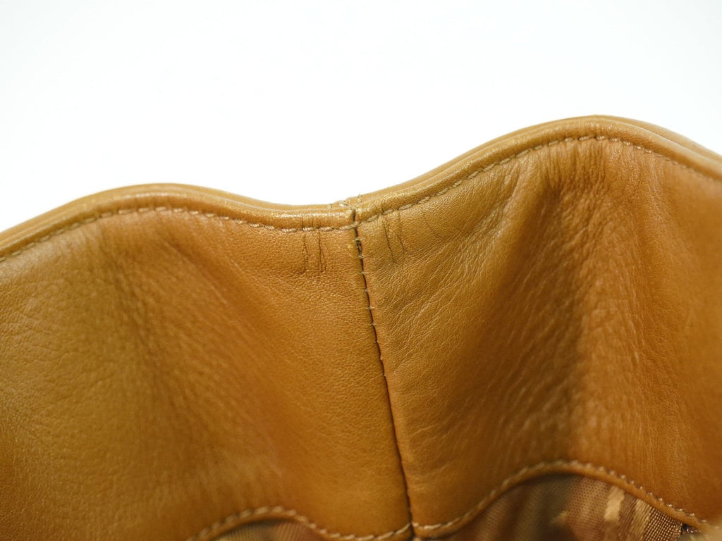 Chanel Vintage Cc Tote Leather Brown Leather Tote Bag Bag (Pre-Owned)