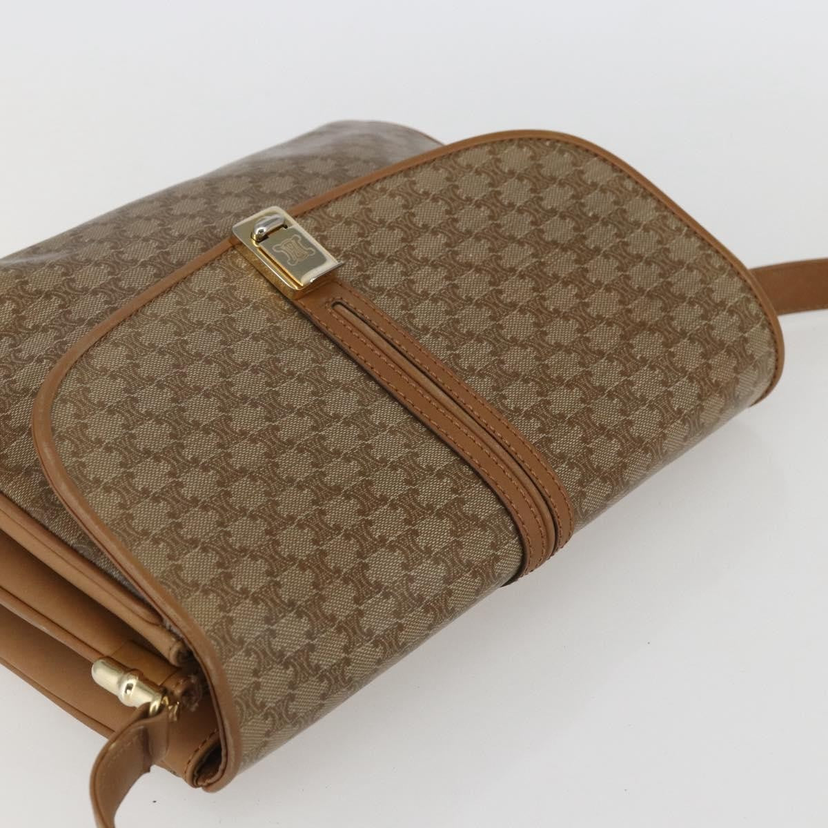 Celine Vintage Macadam Shoulder Bag Canvas And Leather Beige Canvas Shoulder Bag Bag (Pre-Owned)